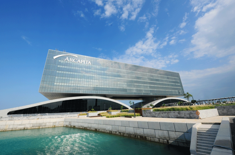 The FM contract for the Arcapita building in Bahrain Bay runs for five years. The FM contract for the Arcapita building in Bahrain Bay runs for five years.