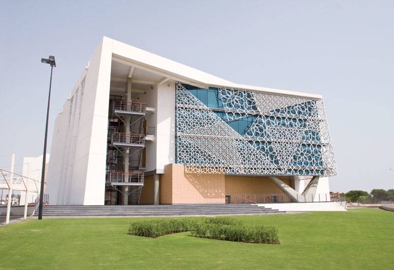 Case Study Bank Muscat Business Projects And Tenders