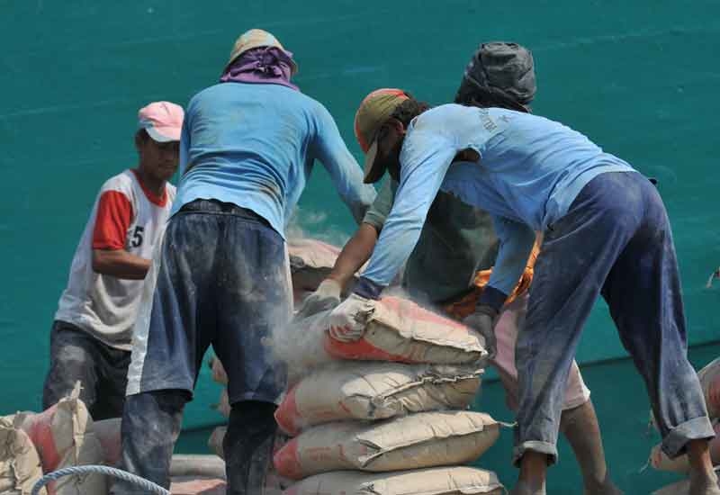 Qatar National Cement sees gain in 2010 net profit - Products And