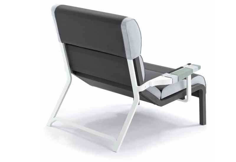 The Kettal Bob club armchair was designed by Hella Jongerius. The Kettal Bob club armchair was designed by Hella Jongerius.