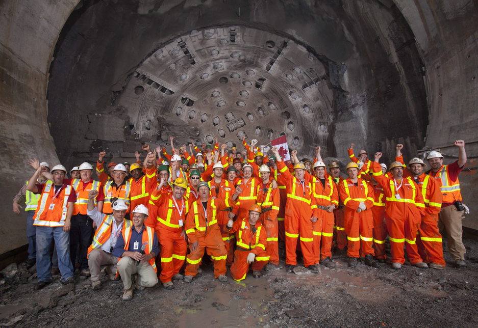 NEWS, Projects, Niagara Falls channels through $1.6bn hydro tunnel NEWS, Projects, Niagara Falls channels through $1.6bn hydro tunnel