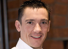 Frankie Dettori is one of two famous names behind the Frankie?s restaurant franchise. Frankie Dettori is one of two famous names behind the Frankie?s restaurant franchise.