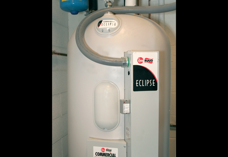 Electric commercial water heater Electric commercial water heater