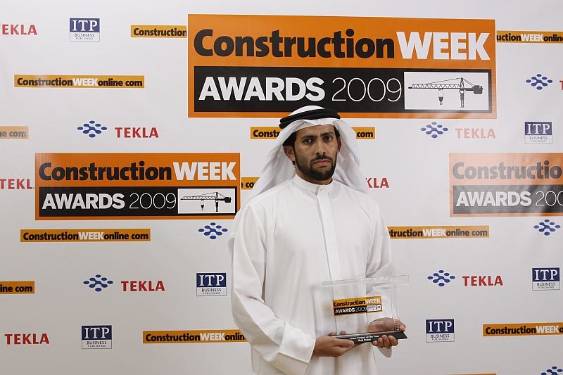 Abdulla M.Bin Lahej, executive director, Dubai project managment, Emaar, collected the award Abdulla M.Bin Lahej, executive director, Dubai project managment, Emaar, collected the award