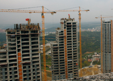The Mashattan project in Istanbul is using 10 Liebherr tower cranes and 10 Alimak hoists to meet its vertical construction targets. The Mashattan project in Istanbul is using 10 Liebherr tower cranes and 10 Alimak hoists to meet its vertical construction targets.