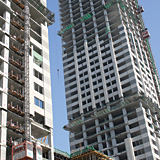 The contractor used four hoists, with a capacity of 2,400kg each, to move materials and people to a height of 203m, 44 floors above the podium. The contractor used four hoists, with a capacity of 2,400kg each, to move materials and people to a height of 203m, 44 floors above the podium.