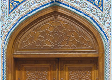 Ornate floral patterns and colours on an Iranian mosque. (Francisco Fernandez/ITP) Ornate floral patterns and colours on an Iranian mosque. (Francisco Fernandez/ITP)