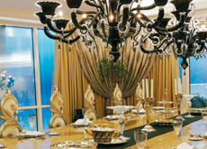 The show-stopping chandelier was sourced from La Murrina. The show-stopping chandelier was sourced from La Murrina.