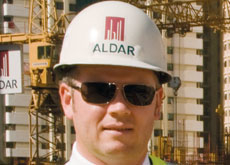 SAFE PAIR OF HANDS: safety expert Andrew Broderick explains why there is no reason for accidents on the regions worksites. SAFE PAIR OF HANDS: safety expert Andrew Broderick explains why there is no reason for accidents on the regions worksites.