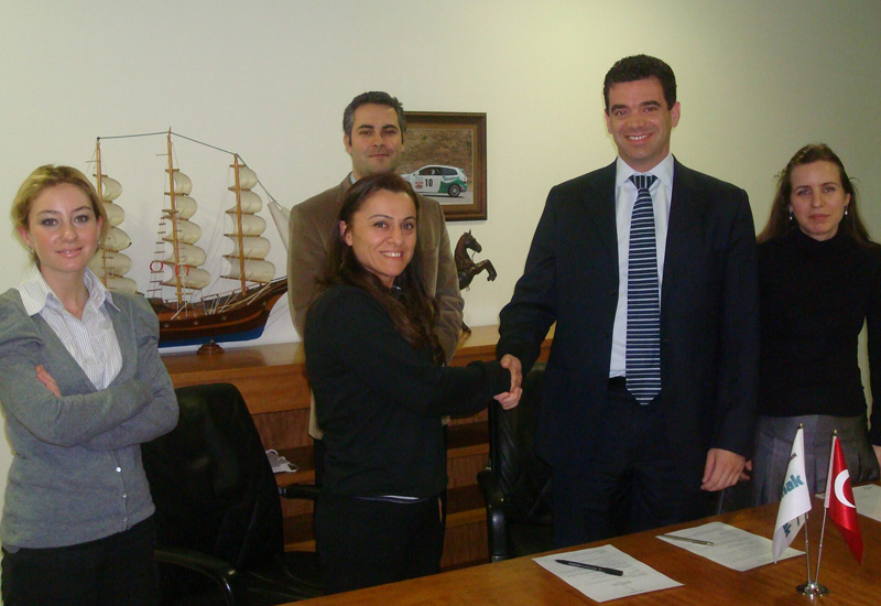 Ayfer Ozdemir and Aslan Al Barazi shake hands on the deal. Ayfer Ozdemir and Aslan Al Barazi shake hands on the deal.