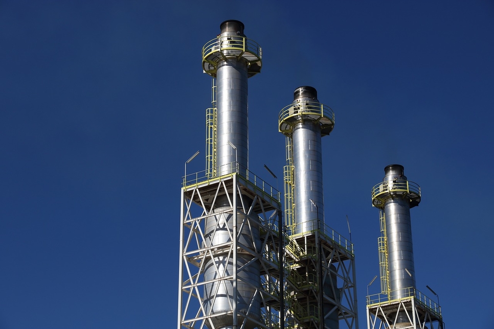 Substation contracts have been awarded for Kuwait's Burgan field. Substation contracts have been awarded for Kuwait's Burgan field.
