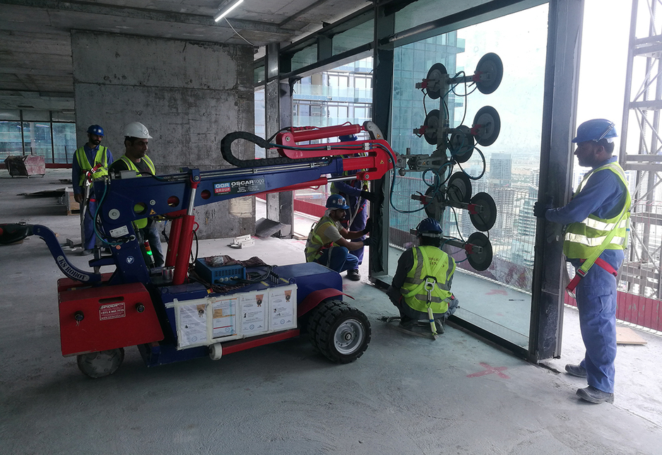 Robots were used for the Jumeirah Living at Marina Gate project. Robots were used for the Jumeirah Living at Marina Gate project.