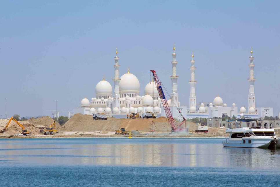Construction site of Al Barakah's 2.4km Al Qana in Abu Dhabi Photos