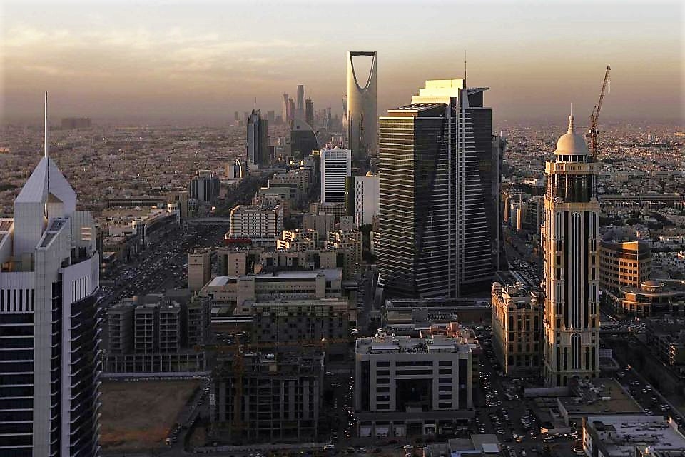 Saudi Arabia's construction contractors are set for growth. Saudi Arabia's construction contractors are set for growth.