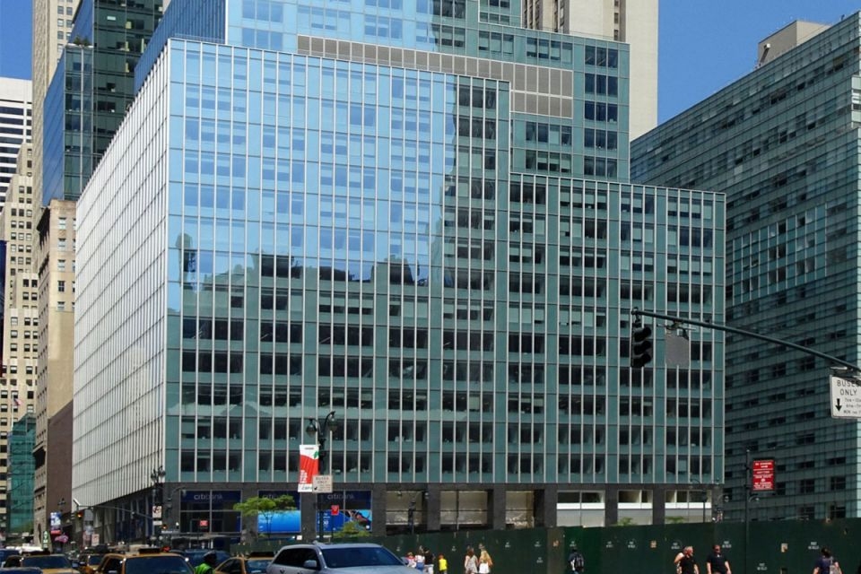 Adia may buy out the Manhattan tower. Adia may buy out the Manhattan tower.