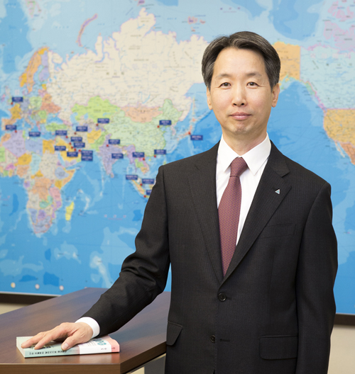 Dong-Wook Park, Hyundai E&C. Dong-Wook Park, Hyundai E&C.