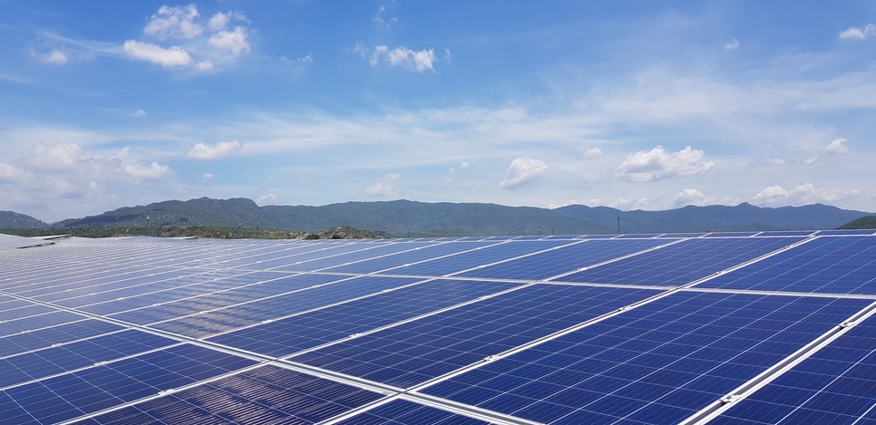 Al Dhafra will get an Ewec solar plant. Al Dhafra will get an Ewec solar plant.