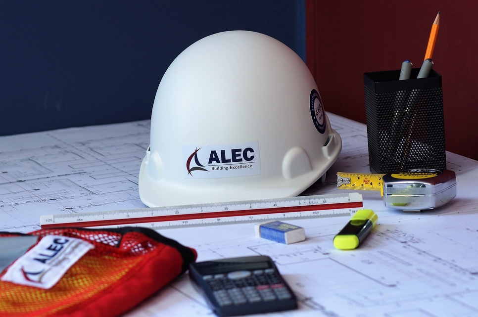 ALEC is among the UAE's top contractors. ALEC is among the UAE's top contractors.