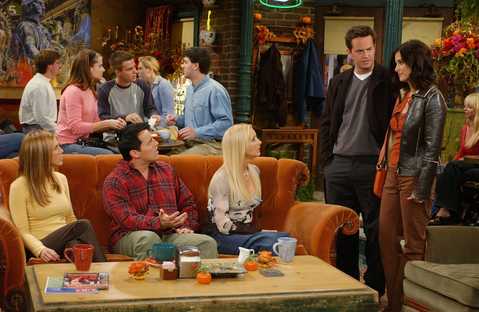 The 'iconic' Friends couch. The 'iconic' Friends couch.