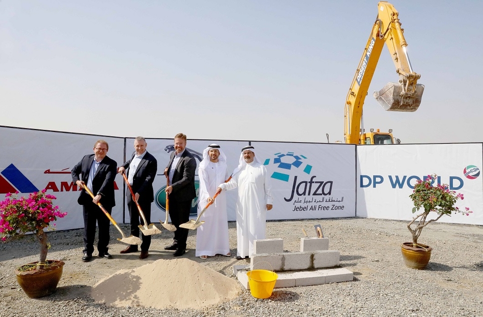Jaguar Land Rover breaks ground on 19,000m2 distribution centre Jaguar Land Rover breaks ground on 19,000m2 distribution centre