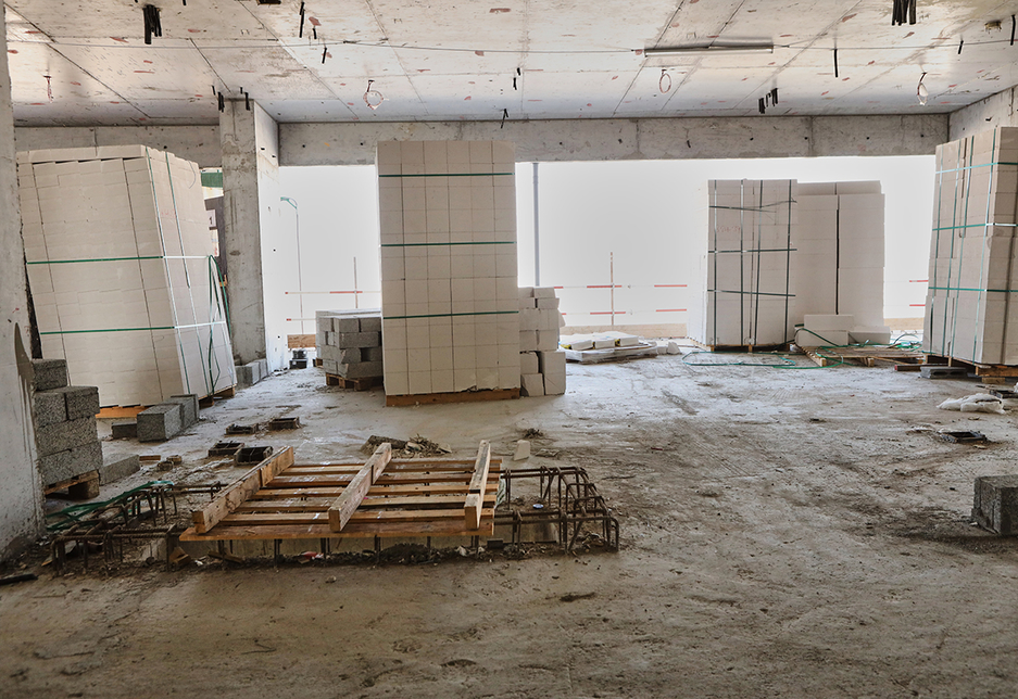 The developer is using post-tensioning concrete, which not only helps reduce cost but builds the structure efficiently The developer is using post-tensioning concrete, which not only helps reduce cost but builds the structure efficiently