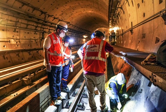 RTA teams carried out key maintenance activities of some parts of the metro railways. RTA teams carried out key maintenance activities of some parts of the metro railways.