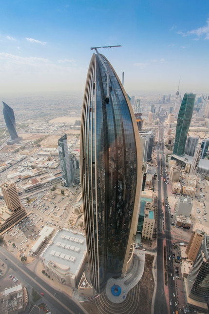SSH delivers 127,000m2 NBK headquarters tower in Kuwait SSH delivers 127,000m2 NBK headquarters tower in Kuwait