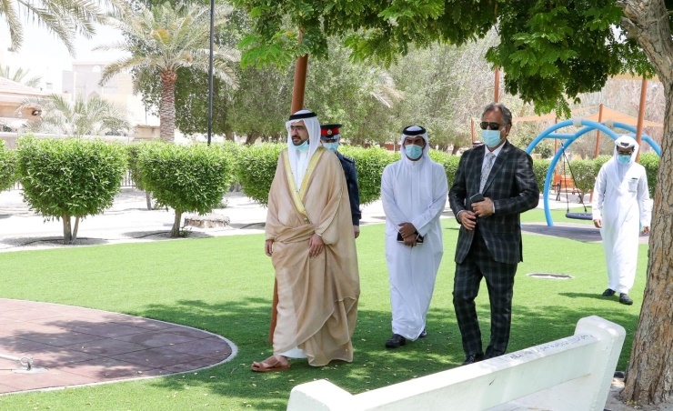 HH Shaikh Khalifa bin Ali bin Khalifa Al-Khalifa in Riffa. HH Shaikh Khalifa bin Ali bin Khalifa Al-Khalifa in Riffa.