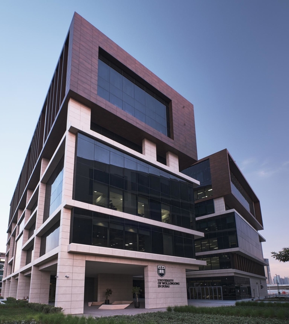 The campus features a modern architectural design that combines traditional and innovative learning spaces. The campus features a modern architectural design that combines traditional and innovative learning spaces.
